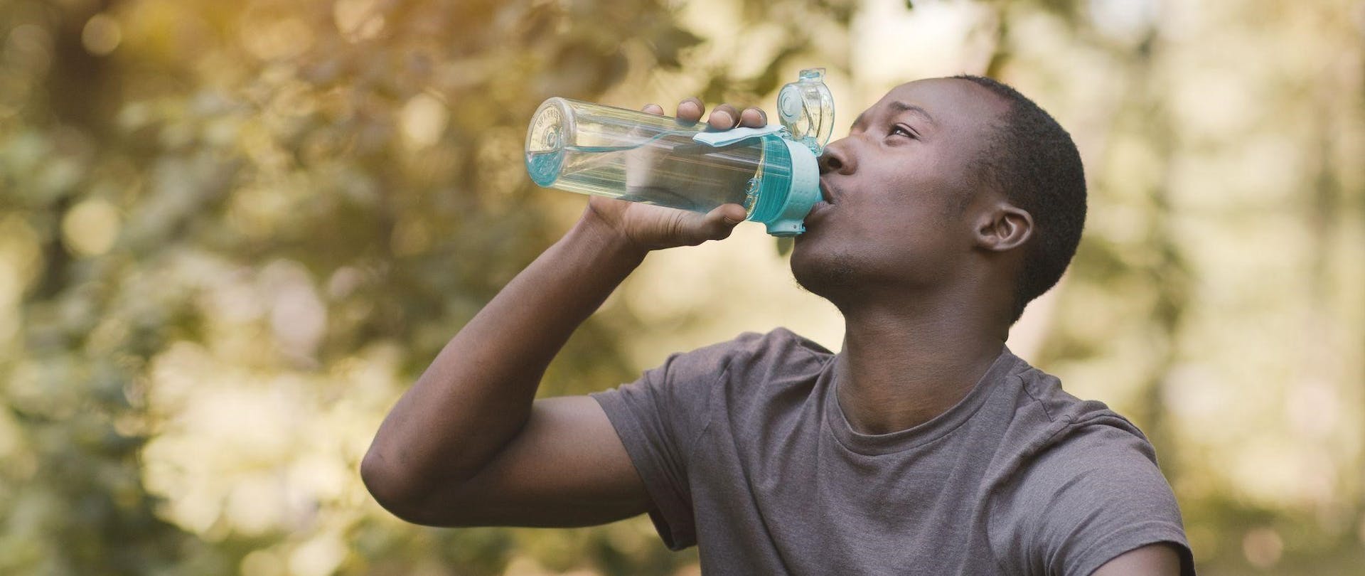 Green & Clean: How Many Water Bottles Should I Drink a Day?