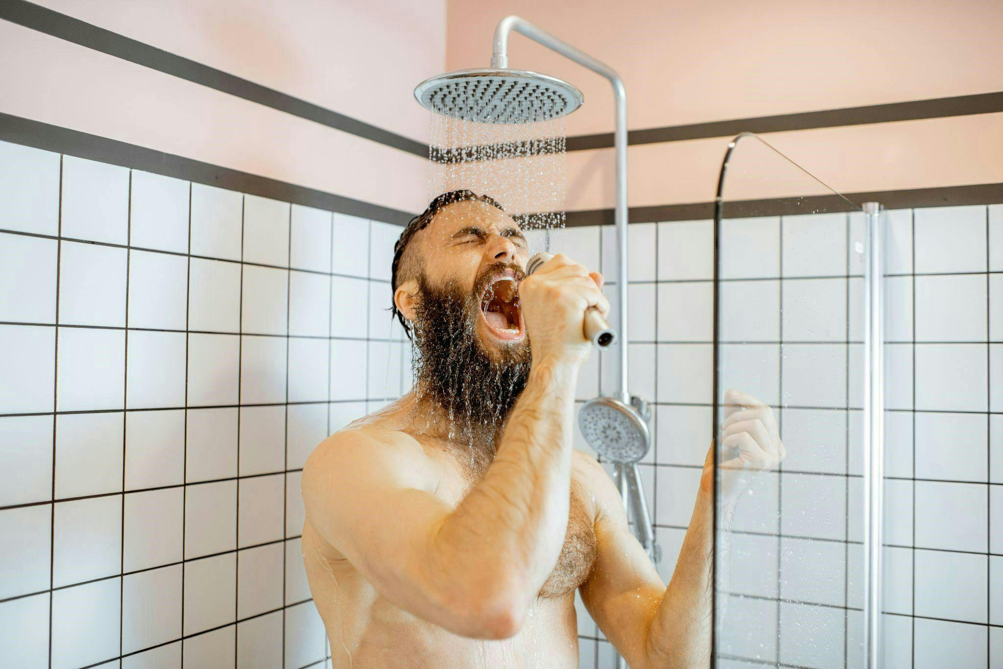 HARD WATER VS. SOFT WATER MAN IN SHOWER FUNNY PHOTO